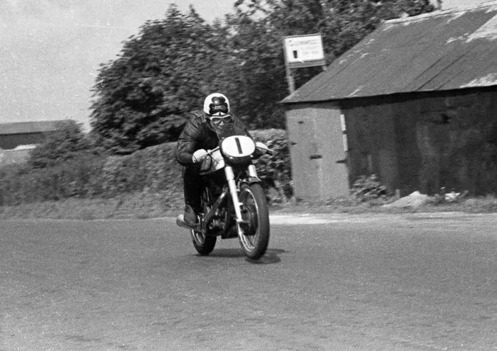 Framed Print : Reg Armstrong (Norton) 1952 Senior Ulster Grand Prix Framed Print : Reg Armstrong (Norton) 1952 Senior Ulster Grand Prix