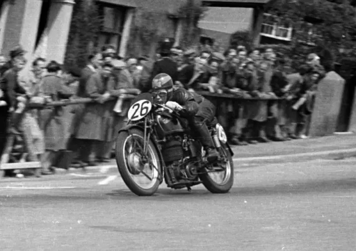 Framed Print : Reg Armstrong (Velocette) 1950 Senior TT