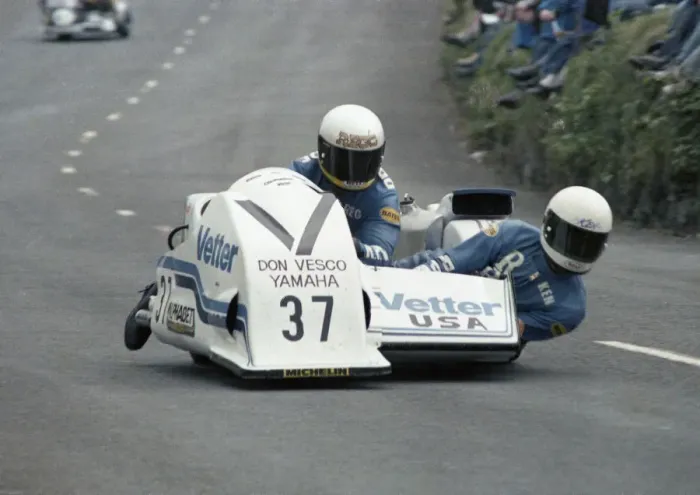 Framed Print : Reg Pridmore & Ken Greene (Yamaha) 1978 Sidecar TT Framed Print : Reg Pridmore & Ken Greene (Yamaha) 1978 Sidecar TT