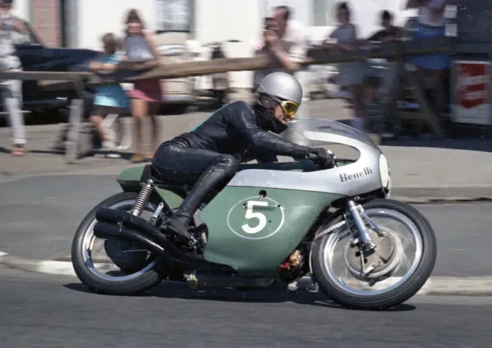 Framed Print : Renzo Pasolini (Benelli) 1968 Lightweight TT Framed Print : Renzo Pasolini (Benelli) 1968 Lightweight TT