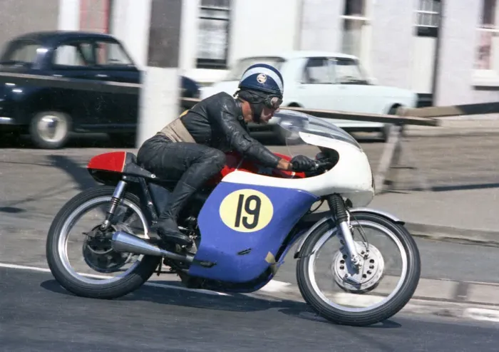 Framed Print : Rex Butcher (Norton) 1968 Senior TT Framed Print : Rex Butcher (Norton) 1968 Senior TT