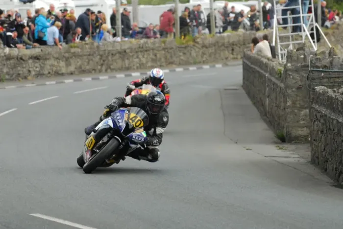 Framed Print : Rhys Hardisty (Yamaha) 2016 Southern 100 Framed Print : Rhys Hardisty (Yamaha) 2016 Southern 100