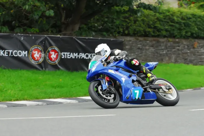 Framed Print : Richard Charlton (Suzuki) 2015 Super Twin Manx Grand Prix Framed Print : Richard Charlton (Suzuki) 2015 Super Twin Manx Grand Prix