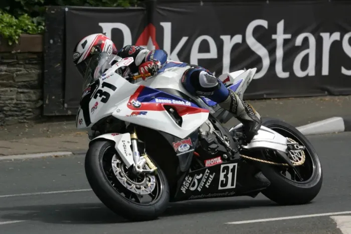 Framed Print : Rico Penzkofer (BMW) 2010 Senior TT Framed Print : Rico Penzkofer (BMW) 2010 Senior TT