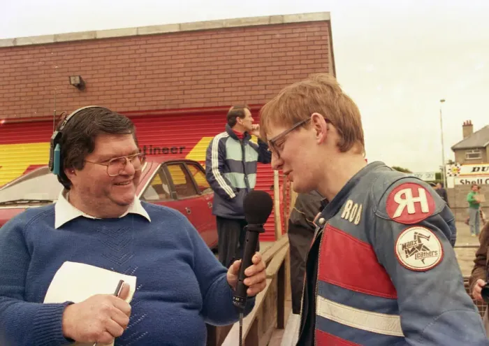 Framed Print : Rob Haynes interviewed by Chris Carter 1987 TT Framed Print : Rob Haynes interviewed by Chris Carter 1987 TT