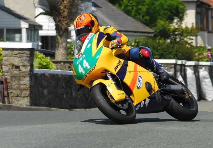Framed Print : Rob Hodson (Kawasaki) 2016 Southern 100 Framed Print : Rob Hodson (Kawasaki) 2016 Southern 100