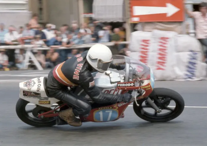 Framed Print : Rob Vine (DCM) 1982 Formula Three TT Framed Print : Rob Vine (DCM) 1982 Formula Three TT