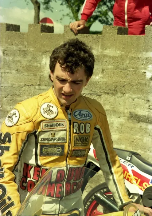 Framed Print : Robert Dunlop 1987 Formula Two TT Framed Print : Robert Dunlop 1987 Formula Two TT