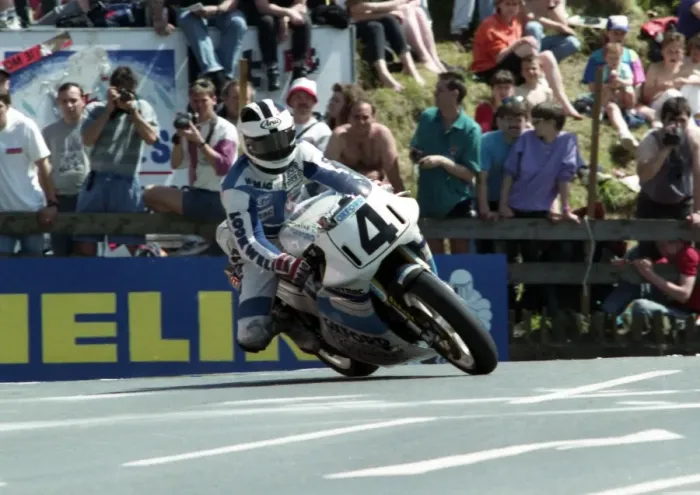 Framed Print : Robert Dunlop (Oxford Ducati) 1993 Formula One TT