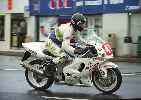 Robert J Price (Suzuki) 2000 Production TT