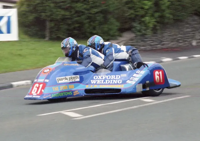 Framed Print : Robert Parker & Stuart Castles (Ireson Mistral) 2000 Sidecar TT Framed Print : Robert Parker & Stuart Castles (Ireson Mistral) 2000 Sidecar TT