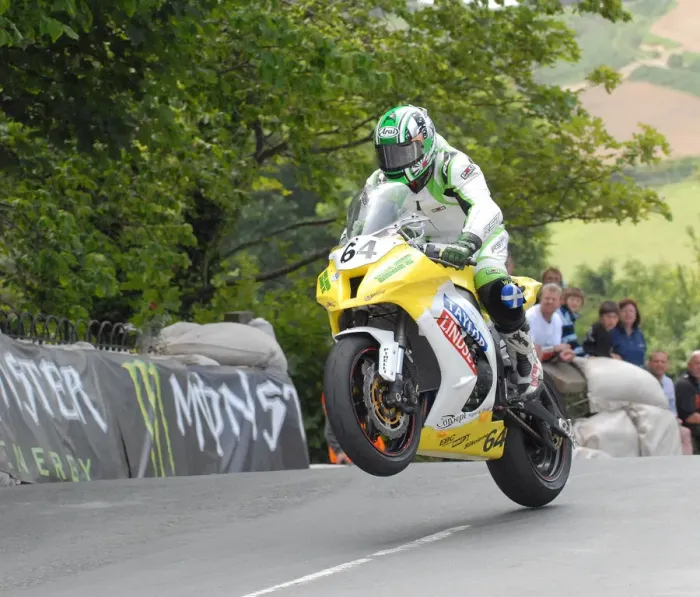 Framed Print : Robert Wilson (Kawasaki) 2011 Superbike TT Framed Print : Robert Wilson (Kawasaki) 2011 Superbike TT