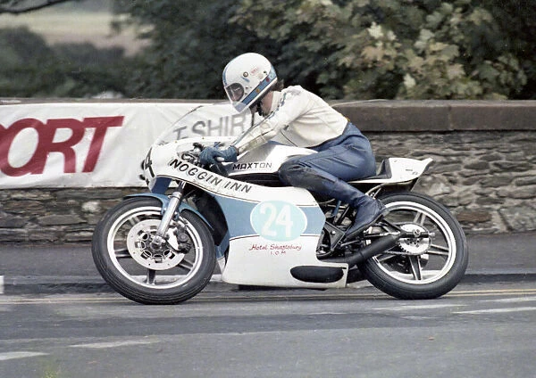 Robin Buxton (Maxton Yamaha) 1978 Junior Manx Grand Prix