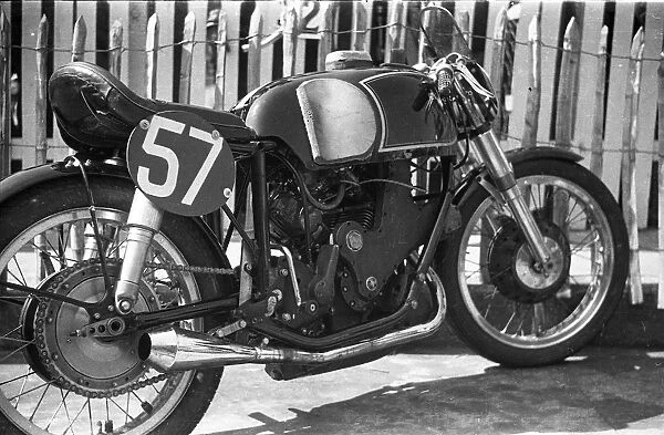 Rod Colemans AJS 1953 Senior TT