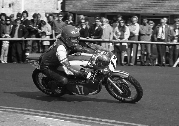 Roger Abbott (Yamaha) 1977 Lightweight Manx Grand Prix