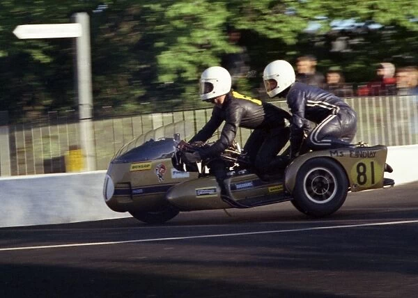 Roger Aldous & Peter Lucock (Triumph) 1973 750 Sidecar TT