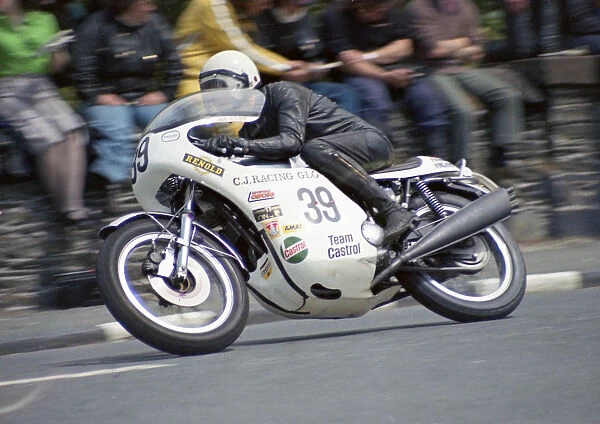 Roger Corbett (C J Trident) 1974 Formula 750 TT