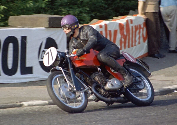 Roger Corbett (Cotton) 1970 Production TT