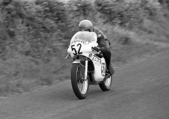 Framed Print : Roger Hurst (Yamaha) 1979 Jurby Road Framed Print : Roger Hurst (Yamaha) 1979 Jurby Road