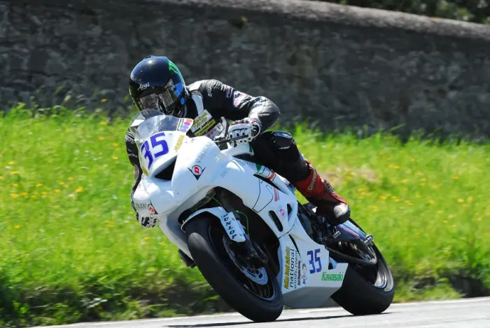 Framed Print : Roger Maher (Yamaha) TT 2012 Supersport TT