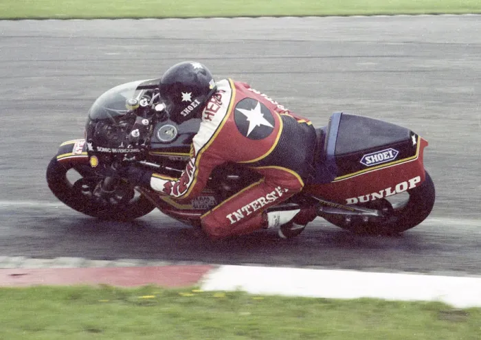 Framed Print : Roger Marshall (Suzuki) 1982 Donington