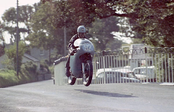Roger Stopford (BSA) 1967 Junior Manx Grand Prix