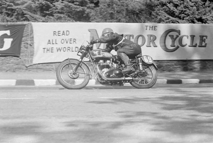 Framed Print : Roland Austin (Matchless) 1951 Senior Clubman TT Framed Print : Roland Austin (Matchless) 1951 Senior Clubman TT