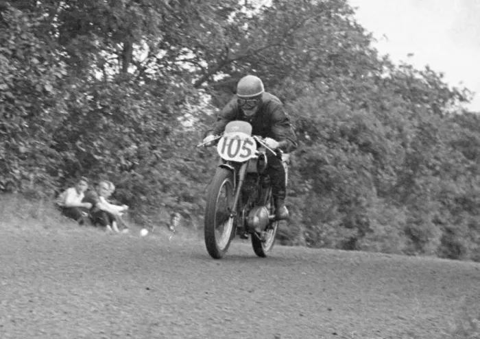 Framed Print : Roland Pike (Pike Rudge) 1949 Lightweight Ulster Grand Prix Framed Print : Roland Pike (Pike Rudge) 1949 Lightweight Ulster Grand Prix