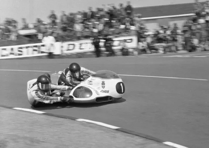 Framed Print : Rolf Steinhausen & Josef Huber (Busch Konig) 1976 500 Sidecar TT Framed Print : Rolf Steinhausen & Josef Huber (Busch Konig) 1976 500 Sidecar TT