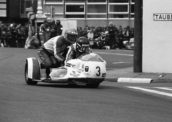 Rolf Steinhausen & Wolfgang Kalauch (Busch Konig) 1977 Sidecar TT
