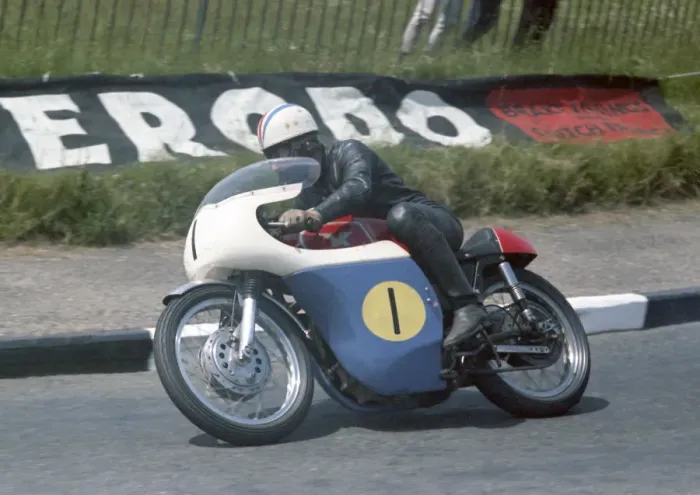 Framed Print : Ron Chandler (Matchless) 1967 Senior TT Framed Print : Ron Chandler (Matchless) 1967 Senior TT