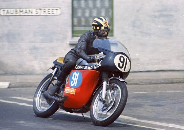 Ron Fursman (Norton) 1970 Junior TT