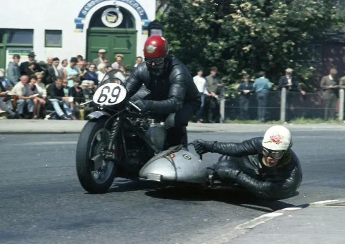 Framed Print : Ron Glover & David Forshaw (Norton) 1967 750cc Sidecar TT Framed Print : Ron Glover & David Forshaw (Norton) 1967 750cc Sidecar TT