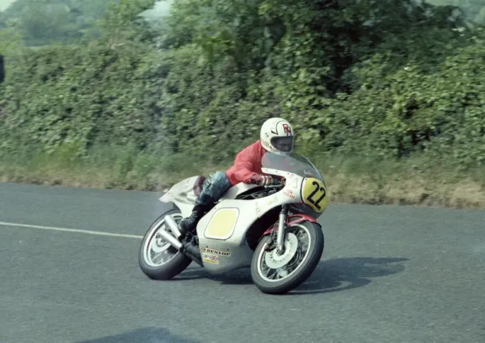 Framed Print : Ron Haslam (Pharaoh Yamaha) 1978 Senior TT practice Framed Print : Ron Haslam (Pharaoh Yamaha) 1978 Senior TT practice