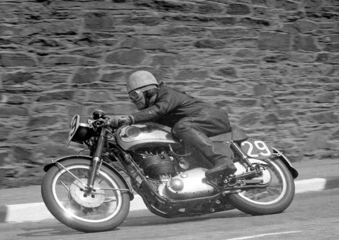 Framed Print : Ron Jerrard (BSA) 1956 Senior Clubman TT Framed Print : Ron Jerrard (BSA) 1956 Senior Clubman TT