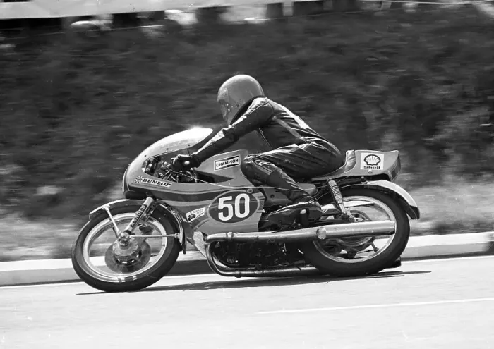 Framed Print : Ron Jones Yamaha 1975 Production TT