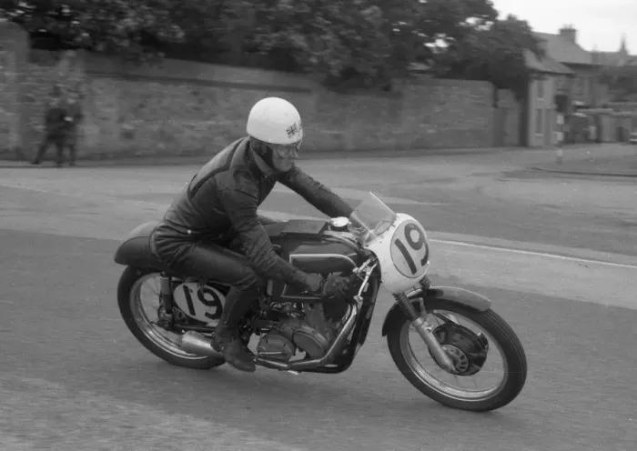 Framed Print : Ron Langston (Matchless) 1960 Senior Southern 100 Framed Print : Ron Langston (Matchless) 1960 Senior Southern 100