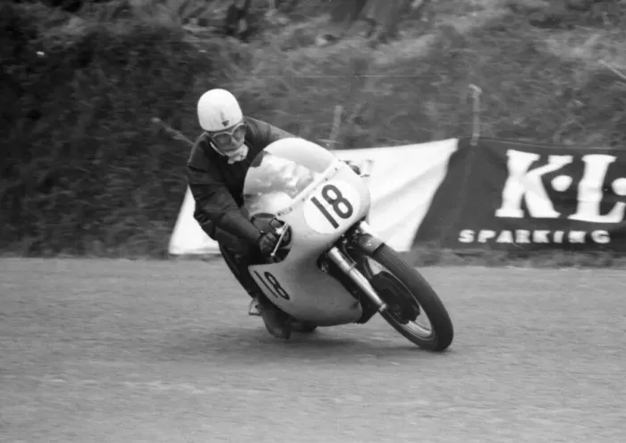 Framed Print : Ron Miles (Norton) 1961 Senior TT Framed Print : Ron Miles (Norton) 1961 Senior TT