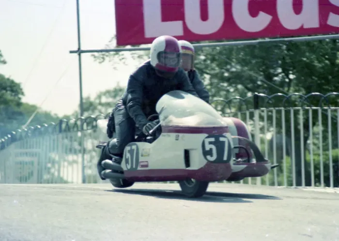 Framed Print : Ron Perry & Maurice Wilson (Windle BSA) 1976 500cc Sidecar TT Framed Print : Ron Perry & Maurice Wilson (Windle BSA) 1976 500cc Sidecar TT