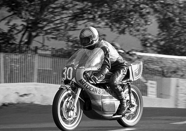 Ron Rowlands (Artdean Yamaha) 1975 Lightweight Manx Grand Prix