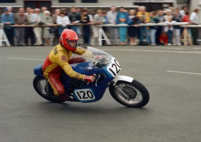 Framed Print : Ronald Brown (Ducati) 1987 Classic Manx Grand Prix