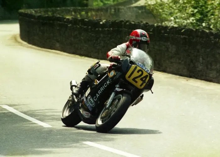 Framed Print : Rory Thomson (Yamaha) 1988 Senior TT Framed Print : Rory Thomson (Yamaha) 1988 Senior TT