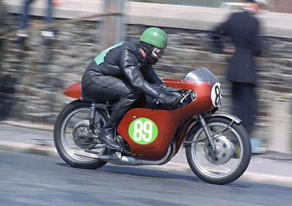 Ross Hannan (Yamaha) 1969 Lightweight TT