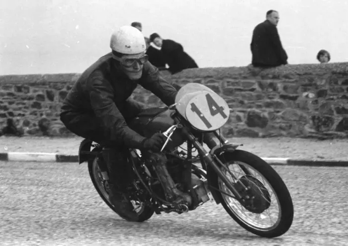 Framed Print : Ross Porter (MV) 1955 Ultra Lightweight TT Framed Print : Ross Porter (MV) 1955 Ultra Lightweight TT