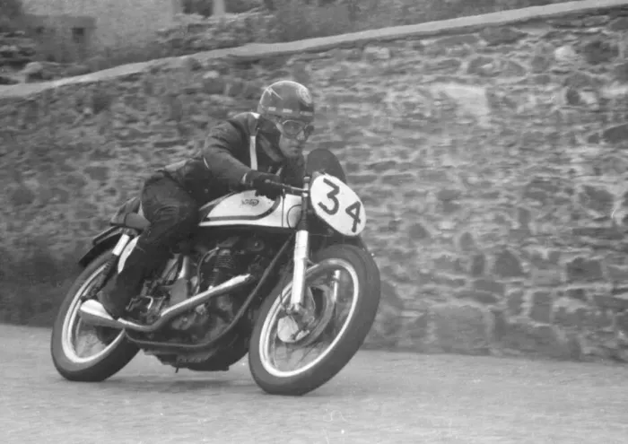 Framed Print : Roy Capner (Norton) 1957 Junior TT Framed Print : Roy Capner (Norton) 1957 Junior TT