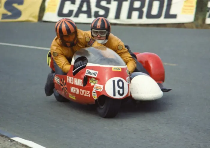 Framed Print : Roy Hanks & Gerald Daniel (BSA) 1974 750 Sidecar TT Framed Print : Roy Hanks & Gerald Daniel (BSA) 1974 750 Sidecar TT