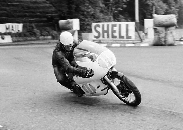 Roy Ingram (R D Norton) 1963 Junior TT