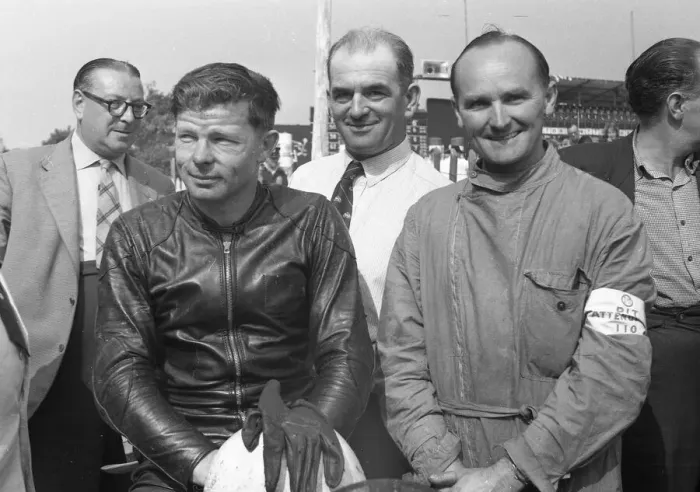 Framed Print : Roy Mayhew (AJS) 1959 Junior Manx Grand Prix Framed Print : Roy Mayhew (AJS) 1959 Junior Manx Grand Prix