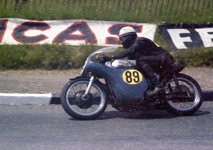 Framed Print : Roy Reid (Norton) 1967 Senior TT Framed Print : Roy Reid (Norton) 1967 Senior TT