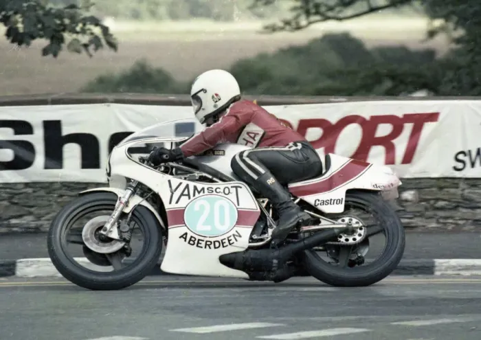 Framed Print : Roy Shirlaw (Yamscot) 1978 Junior Manx Grand Prix Framed Print : Roy Shirlaw (Yamscot) 1978 Junior Manx Grand Prix